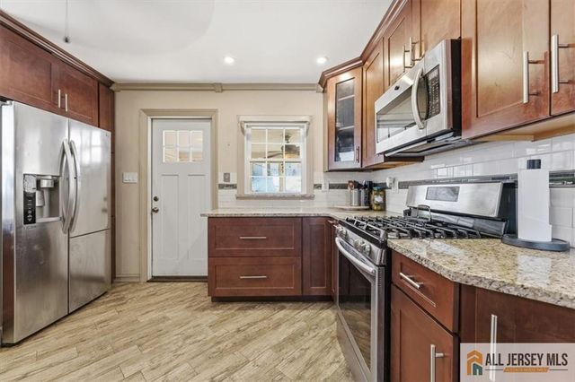 15 Ida Street, Sayreville, NJ 08872