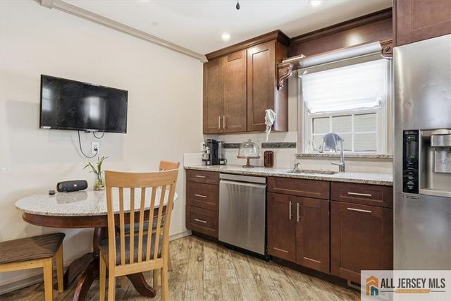 15 Ida Street, Sayreville, NJ 08872