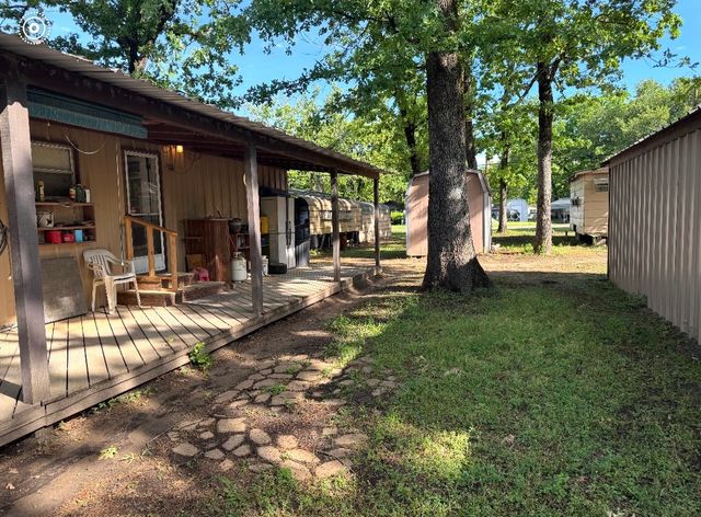 408 Private Road 7702, Emory, TX 75440