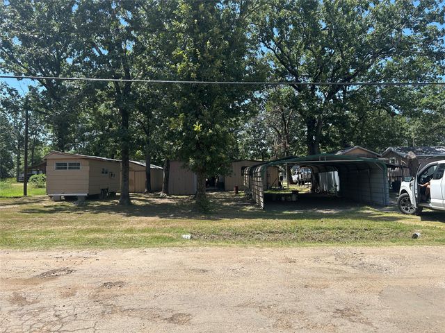 408 Private Road 7702, Emory, TX 75440