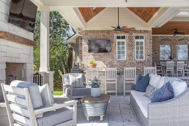 21110 Frey Lane, Tomball, TX 77377