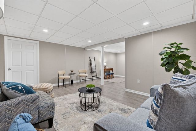 66 Haven St, Milford, MA 01757