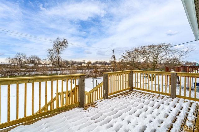 35 Briarcliff Drive, Granite City, IL 62040