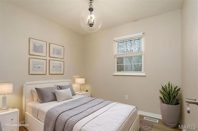 35 Briarcliff Drive, Granite City, IL 62040