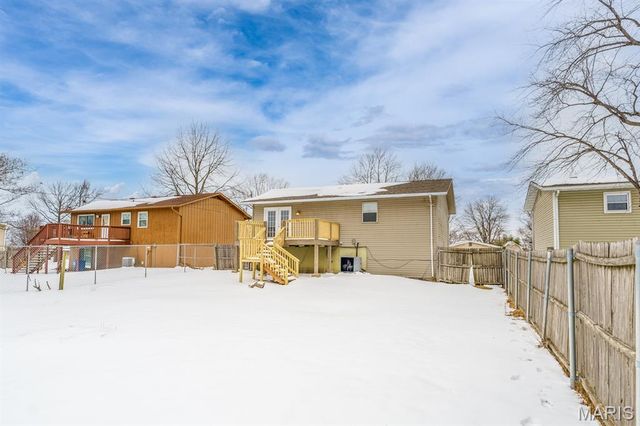 35 Briarcliff Drive, Granite City, IL 62040