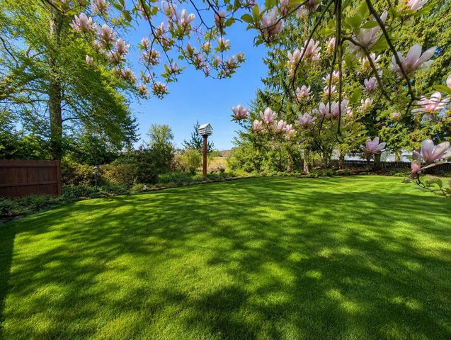 25730 93RD STREET, Salem, WI 53168