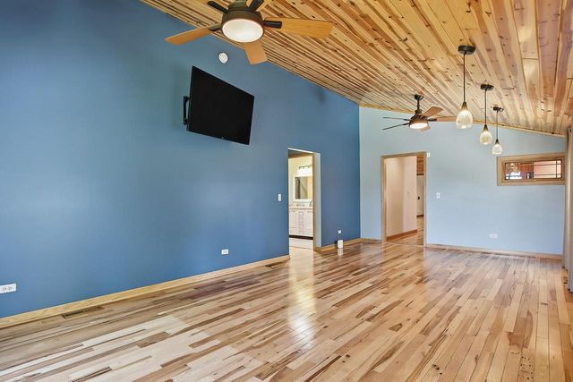 25730 93RD STREET, Salem, WI 53168