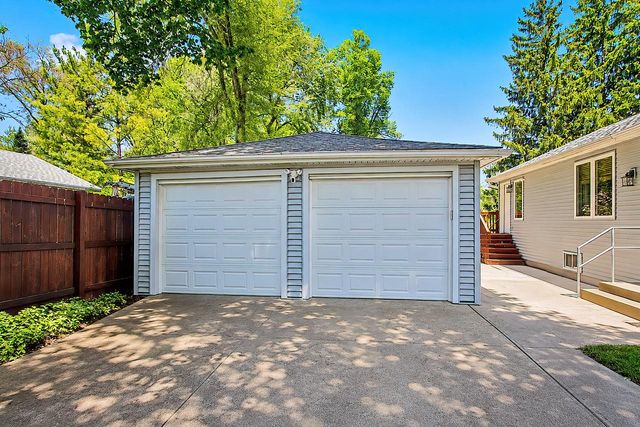 25730 93RD STREET, Salem, WI 53168