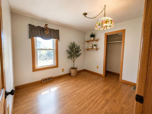 25730 93RD STREET, Salem, WI 53168