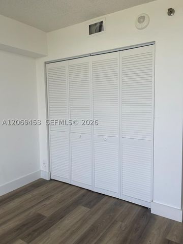 3300 NE 192nd St 1211, Aventura, FL 33180