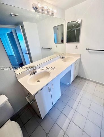 3300 NE 192nd St 1211, Aventura, FL 33180