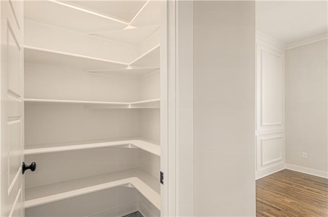 11821 N Wheeling Avenue, Kansas City, MO 64156