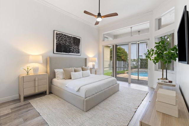2458 Greenbrier Court, Weston, FL 33327