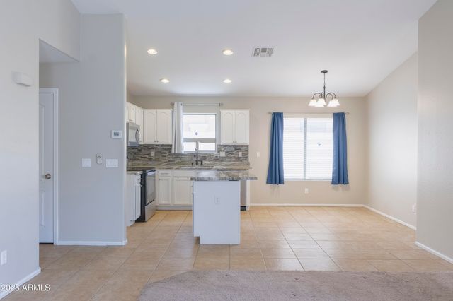 41388 W HOPPER Drive, Maricopa, AZ 85138