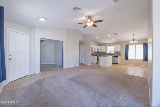 41388 W HOPPER Drive, Maricopa, AZ 85138