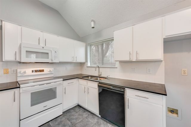 1220 Royal Crescent Drive, Bedford, TX 76021