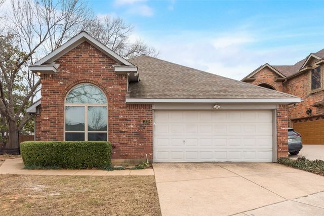 1220 Royal Crescent Drive, Bedford, TX 76021