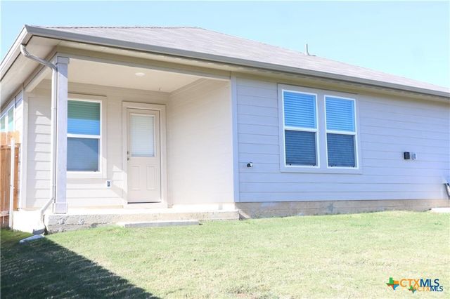 1060 Pronghorn Trail, Seguin, TX 78155