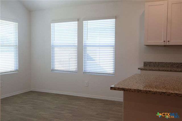 1060 Pronghorn Trail, Seguin, TX 78155