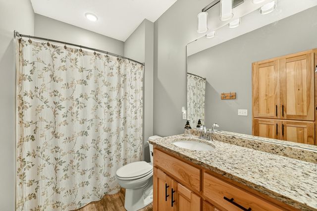 562 15th Avenue NE, Byron, MN 55920