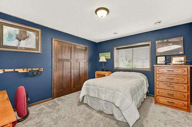562 15th Avenue NE, Byron, MN 55920