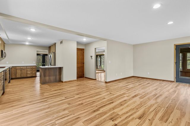 335 Chadwood Lane SW, Pine City, MN 55063