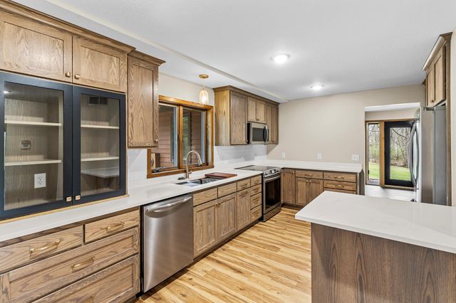335 Chadwood Lane SW, Pine City, MN 55063