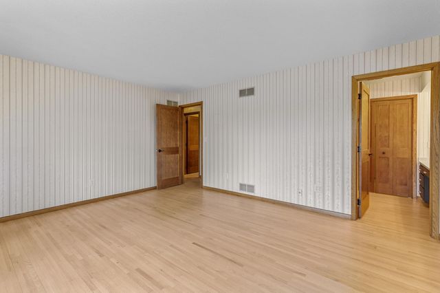 335 Chadwood Lane SW, Pine City, MN 55063