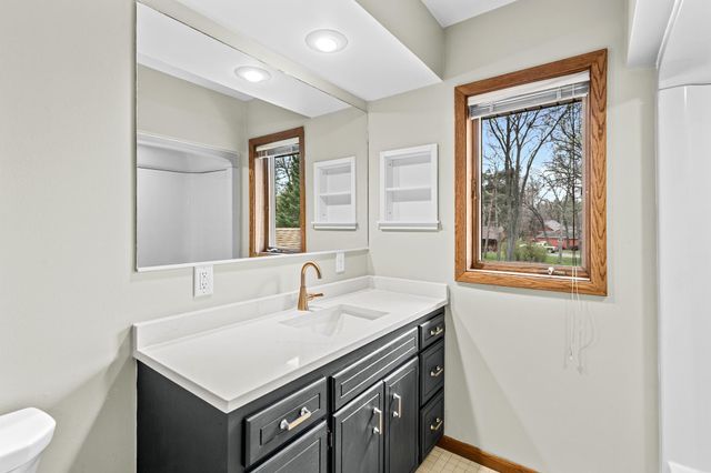 335 Chadwood Lane SW, Pine City, MN 55063