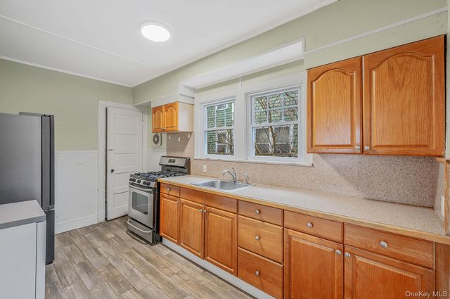 215 West Avenue, Patchogue, NY 11772