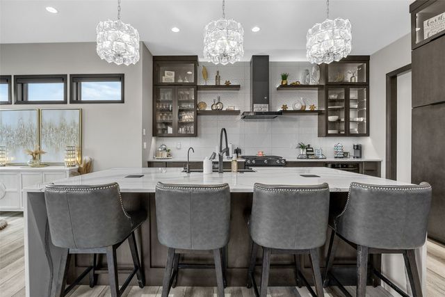 7505 Blairs Ferry Road, Cedar Rapids, IA 52411