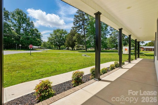 301 Tomberlin Road, Mount Holly, NC 28120