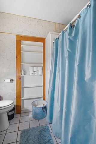 517 N Westwood Avenue, Lindsay, CA 93247