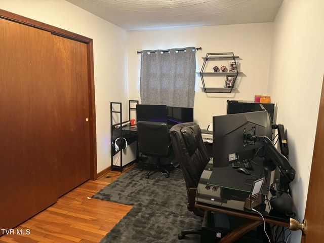 73 Fork Ridge Road, Lebanon, VA 24266