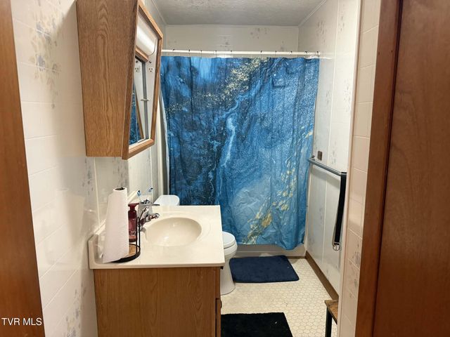 73 Fork Ridge Road, Lebanon, VA 24266