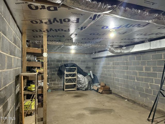 73 Fork Ridge Road, Lebanon, VA 24266