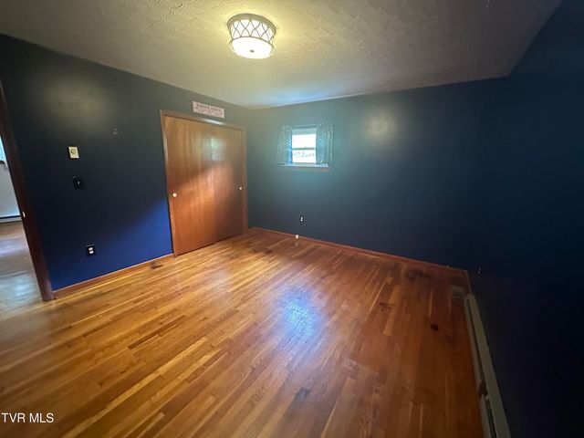 73 Fork Ridge Road, Lebanon, VA 24266
