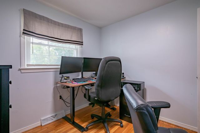 39 Norwich Road, Nashua, NH 03062