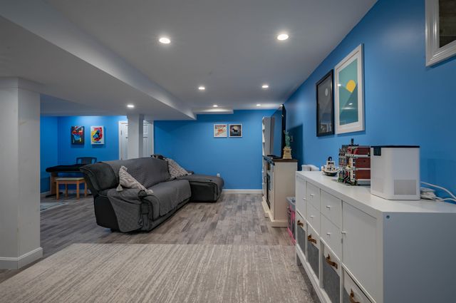 39 Norwich Road, Nashua, NH 03062