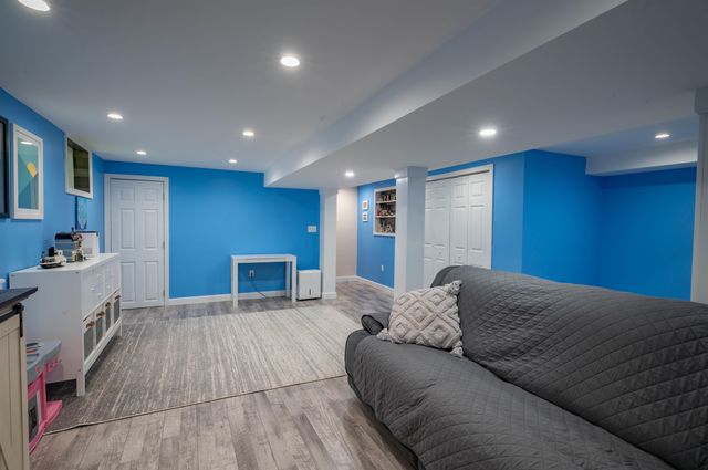 39 Norwich Road, Nashua, NH 03062