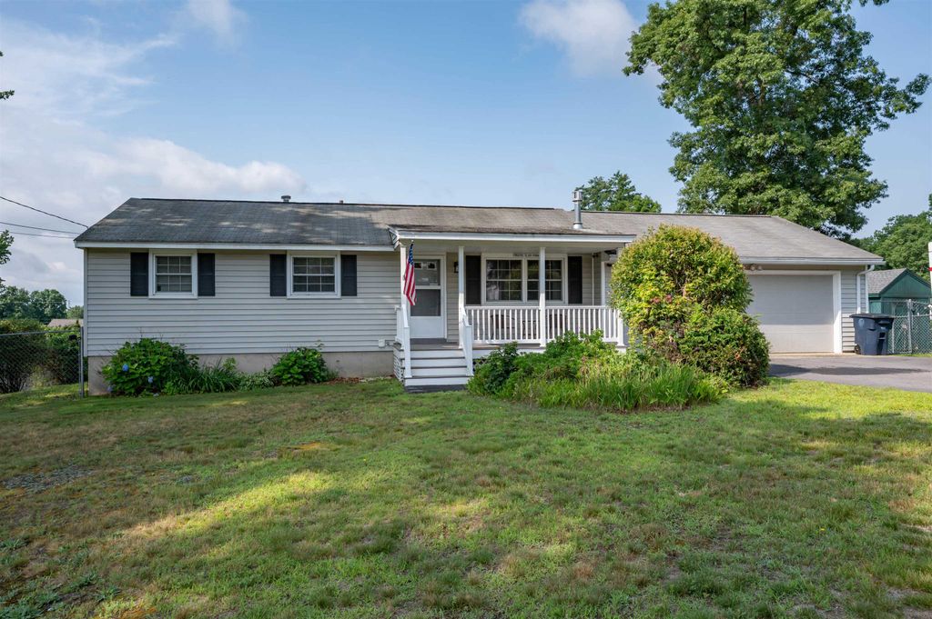39 Norwich Road, Nashua, NH 03062