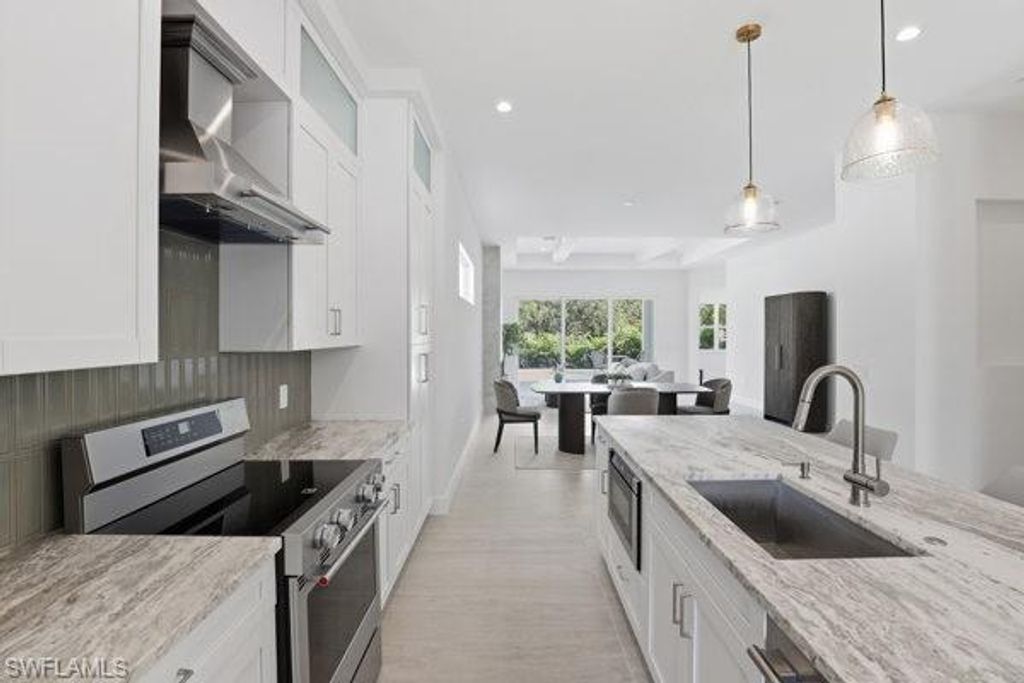 1017 Frank Whiteman BLVD, NAPLES, FL 34103 — photo 4