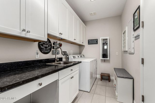 4138 N HAWTHORN Drive, Florence, AZ 85132