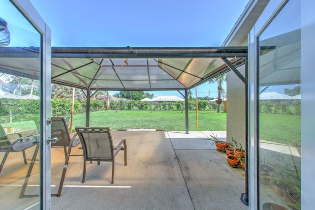 2025 SE Allamanda Drive, Port St. Lucie, Port St Lucie, FL 34952