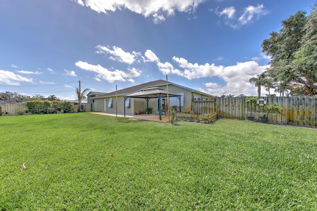 2025 SE Allamanda Drive, Port St. Lucie, Port St Lucie, FL 34952