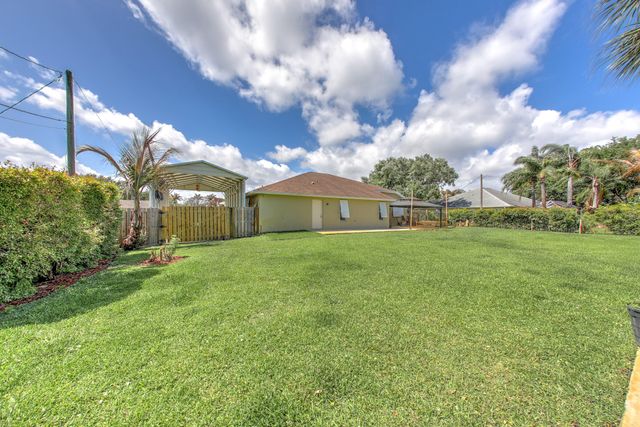 2025 SE Allamanda Drive, Port St. Lucie, Port St Lucie, FL 34952