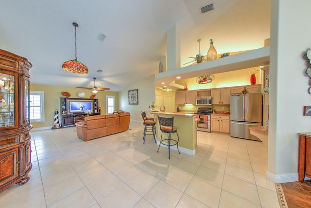 2025 SE Allamanda Drive, Port St. Lucie, Port St Lucie, FL 34952