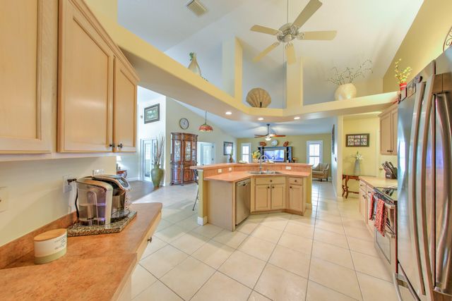 2025 SE Allamanda Drive, Port St. Lucie, Port St Lucie, FL 34952