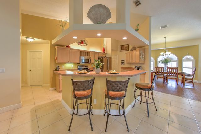 2025 SE Allamanda Drive, Port St. Lucie, Port St Lucie, FL 34952