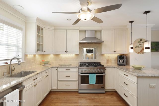 33 Chapin Avenue, Red Bank, NJ 07701